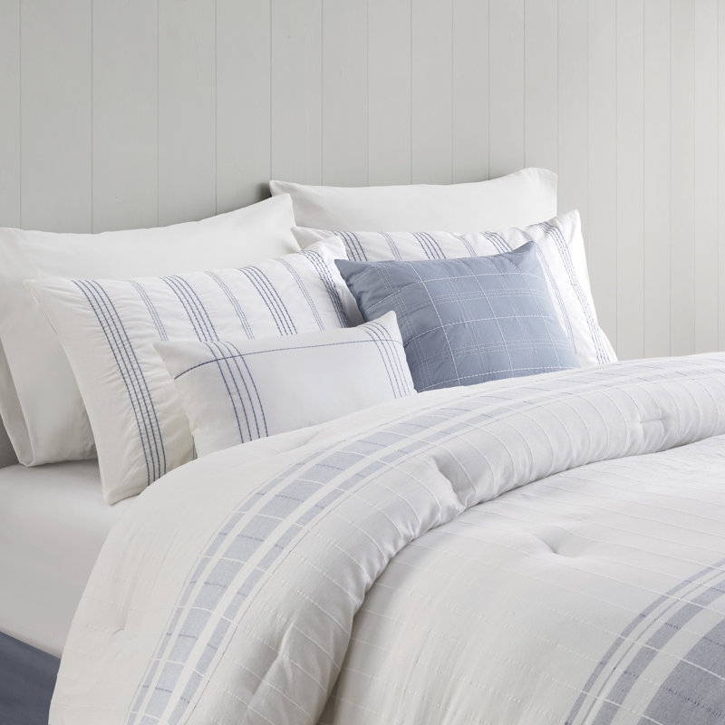 Full White and Blue Cotton Jacquard Comforter Set