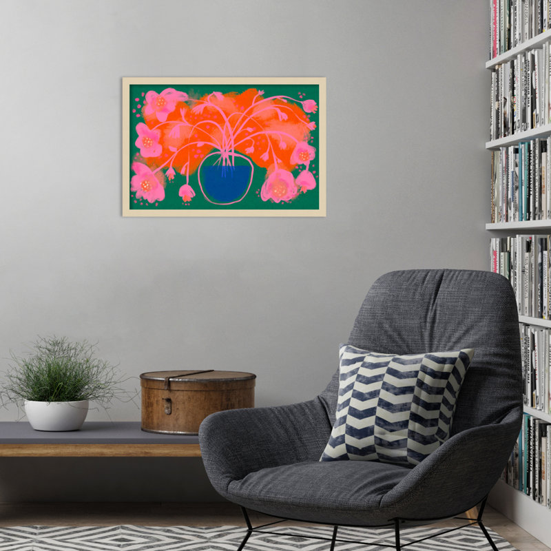«Galya Pink Flower Bouquet» par Treechild, impression sur bois encadrée, Brun, H 17 po x l 25 po