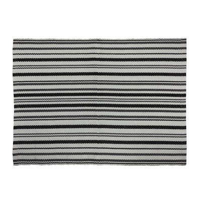 Tapis gris / extérieur en polypropylène à rayures grises, 2 pi x 3 pi