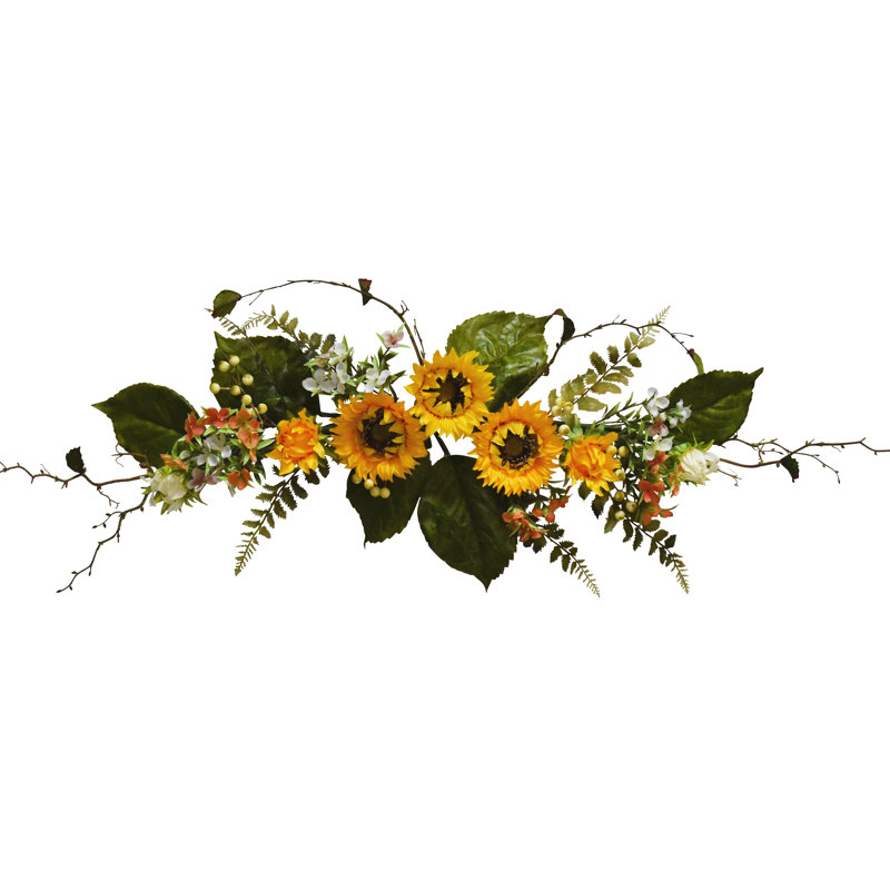 32" Sunflowers Fern Swags