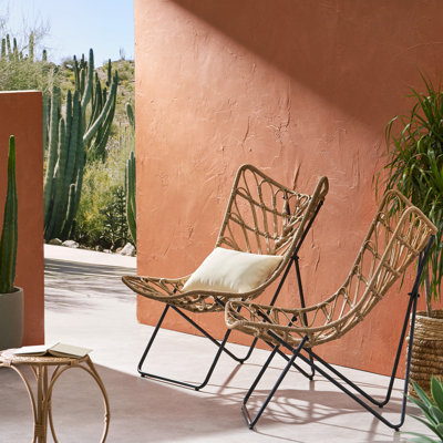 Chaises brunes - Design moderne pour les espaces extérieurs 2 finitions de style