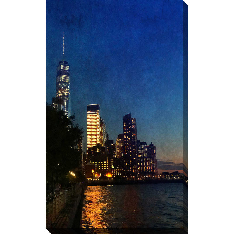 «Evening Walks», reproduction de photo, H 30 po x l 18 po x P 1 po, Toile tendue