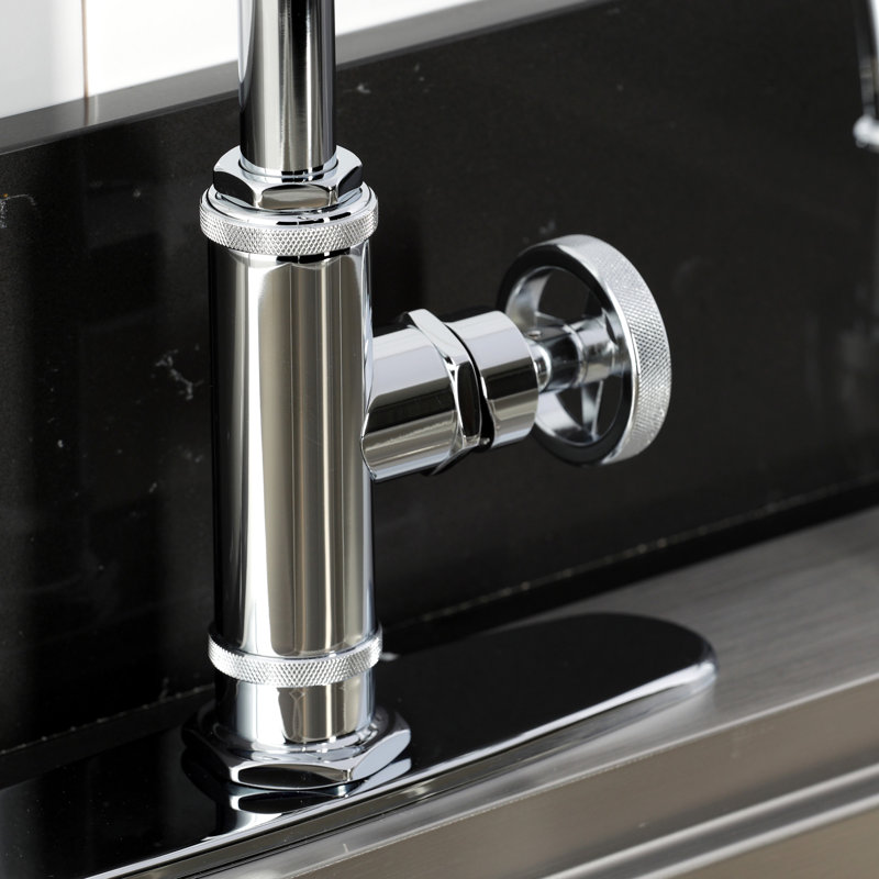 Robinet de cuisine à fixation sur comptoir à poignée simple Kingston Brass, Chrome poli