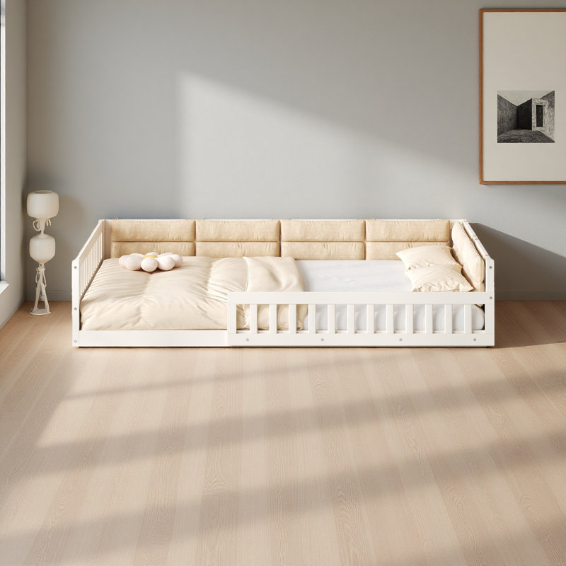 Lit plateforme tapissier en bois pleine grandeur avec garde-corps et coussin, Beige