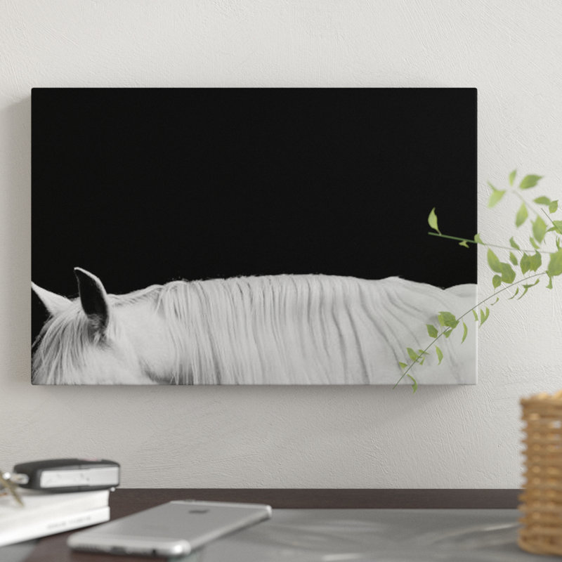 «White on Black II» par Samantha Carter - impression sur toile tendue, H 8 po x l 12 po x P 0,75 po, Toile tendue