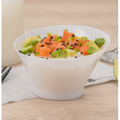 Restaurantware-5 Ounce Serving Bowls, 100 Disposable Appetizer Bowls - Incline Design, Round, White Plastic Snack Bowl, Durable, For Weddings Birthdays, And More
