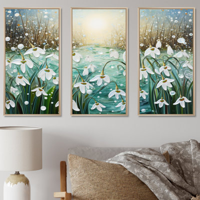 «Snowdrop Flowers Field In Winter - Snowdrops», ensemble d'art mural