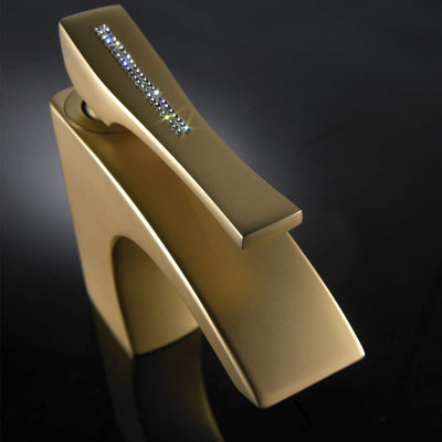 Skip Diamond Single Hole Bathroom Faucet