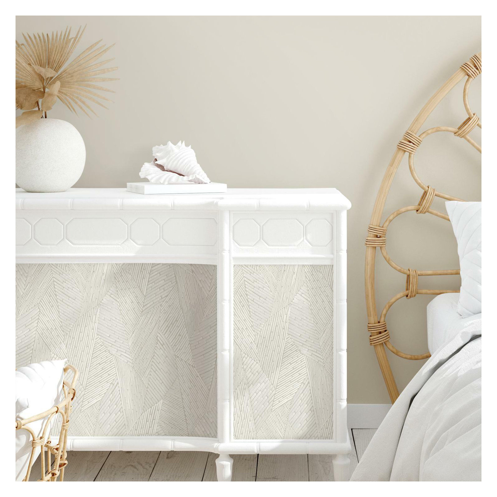 Peel & Stick Geometric Roll, Taupe/White