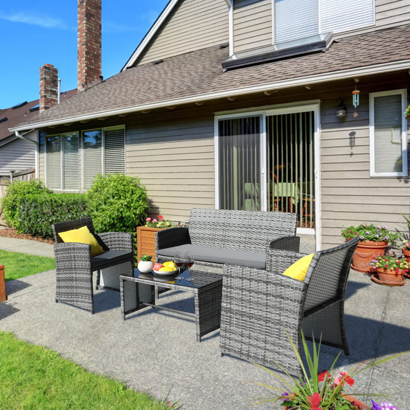 Outdoor Lounge Chair