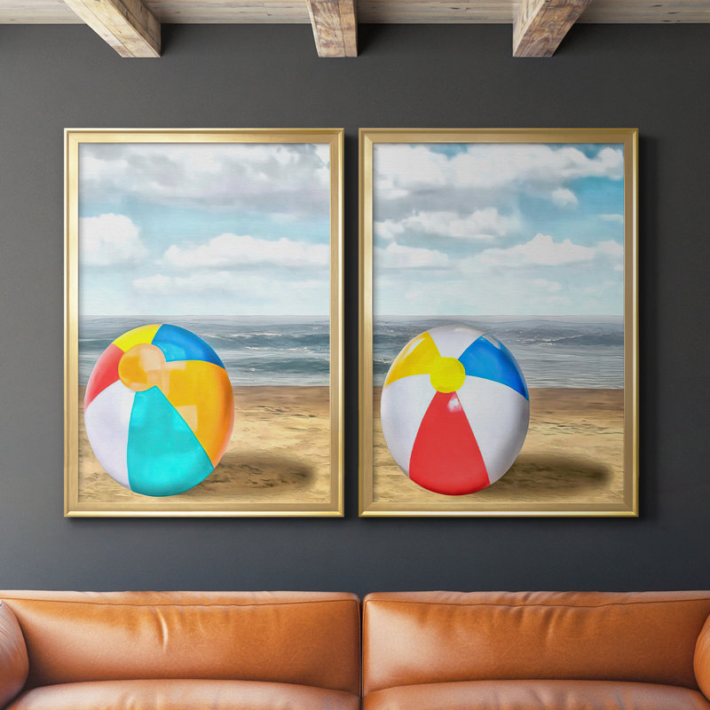 Beach Ball I - ensemble de 2 reproductions d'art sur toile encadrées, H 42,5 po x l 61 po x P 1,25 po, Or