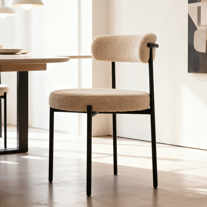 Chaise Boucle