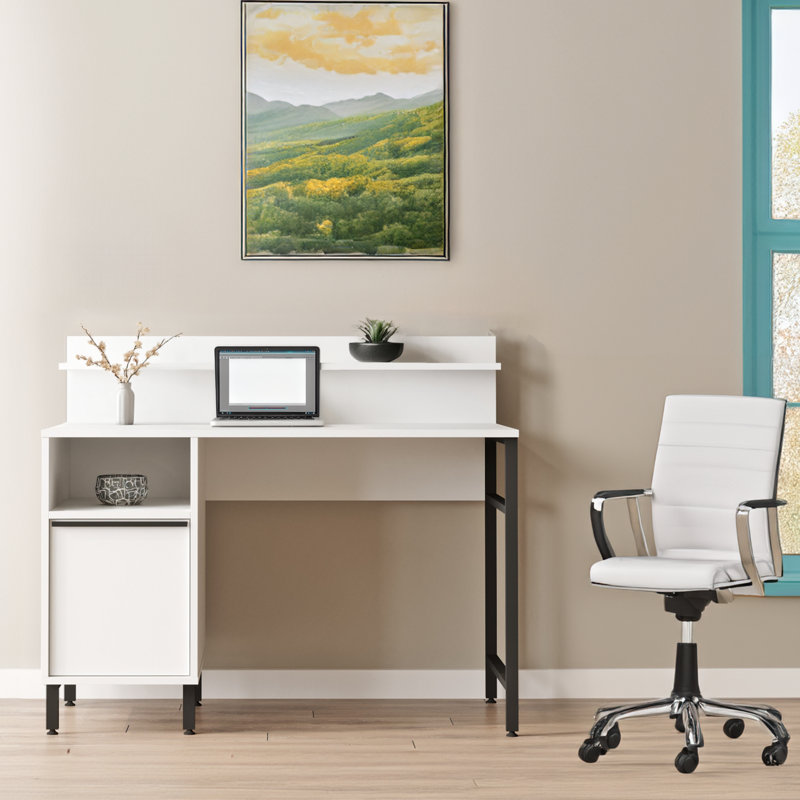 Runda Computer Desk