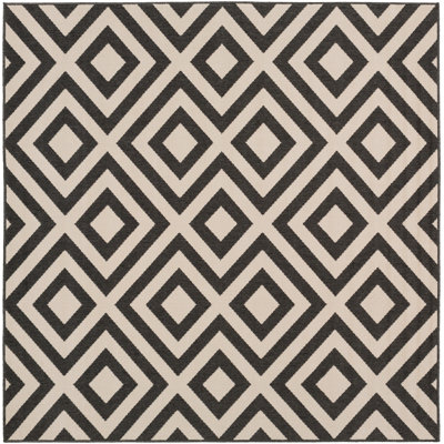 Awena Outdoor Geometric Rug