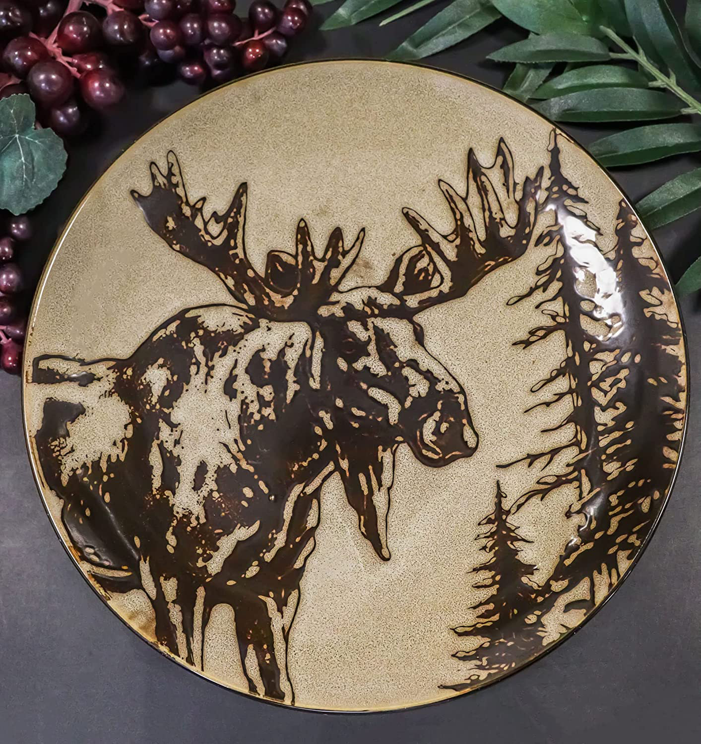 Moose dinner outlet plates