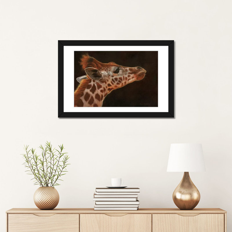 « giraffe portrait i », impression sur toile, H 24 po x l 32 po x P 1 po, Papier d'art encadré noir, Blanc