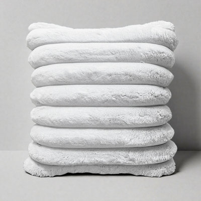 Coussin à poils longs moelleux 2X2 Ft