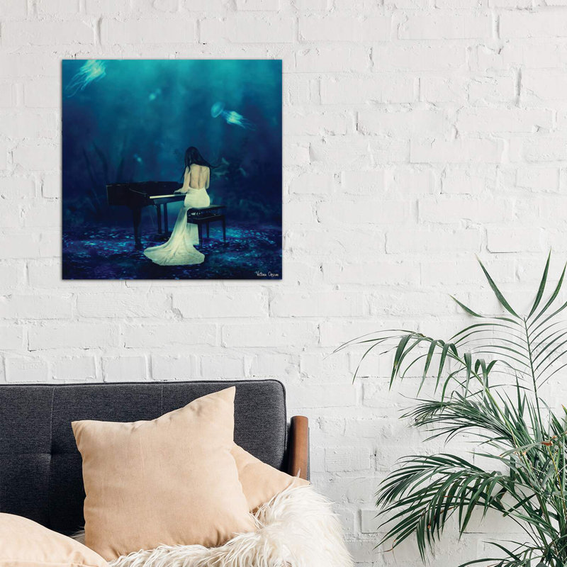 «Under the Surface» par Victoria Obscure - impression d'art graphique, H 12 po x l 12 po x P 1,5 po, Toile tendue