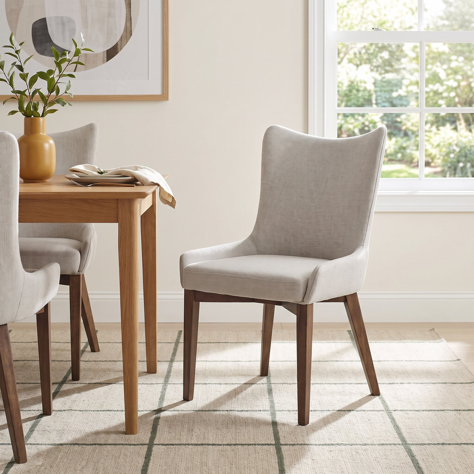 Yuliana Side Chair