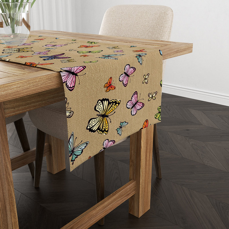 Strasburg Table Runner