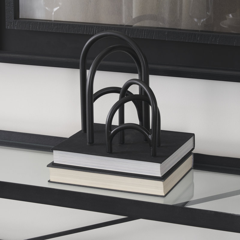 Jerett Figurines & Sculptures, Black
