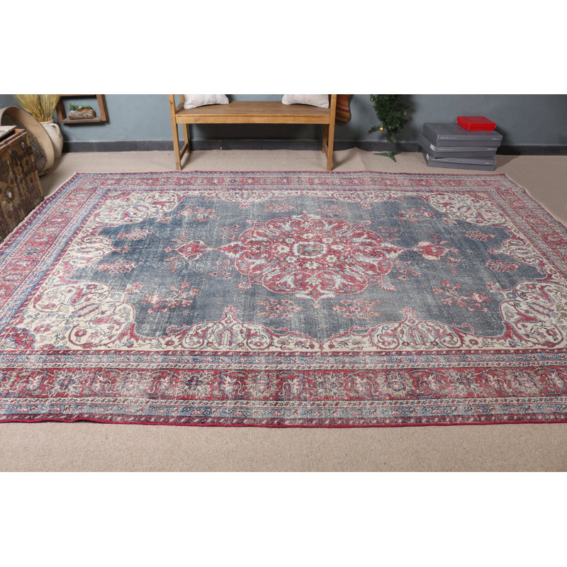 Découvrez le confort de ce tapis turc surdimensionné parfait pour votre chambre à coucher et votre salon