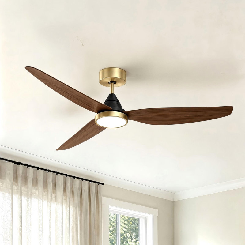 Ventilateur de plafond de 54 po à débit d'air élevé (jusqu'à 6500 CFM), avec télécommande, éclairage, 6 vitesses, DEL à intensité variable 3CCT, moteur CC silencieux et réversible.