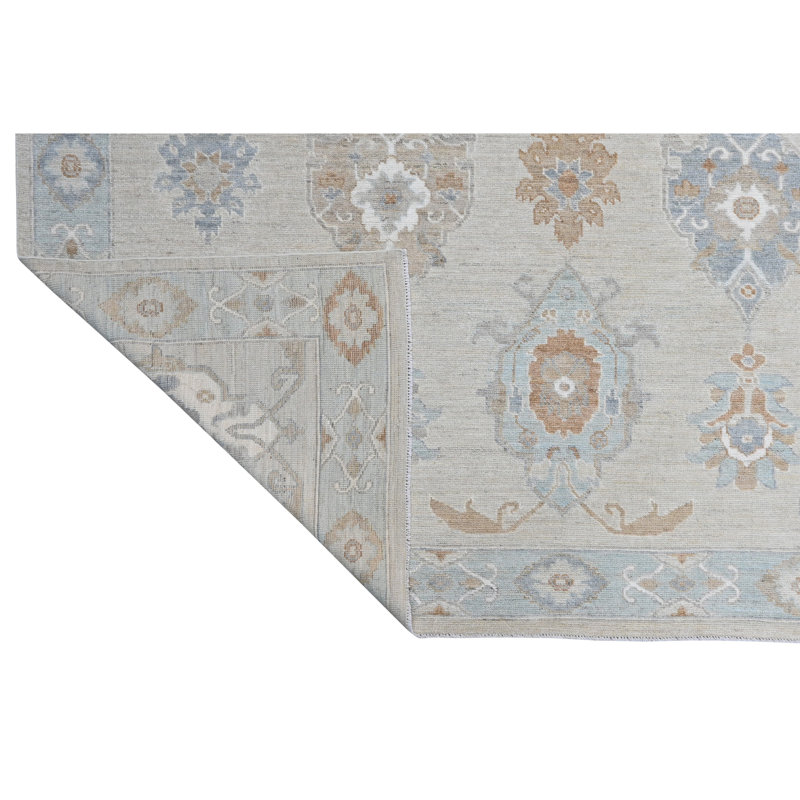 Tapis crème et bleu clair noué à la main de haute qualité