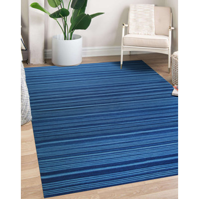 Tapis bleu en laine à tissage plat Lafonda