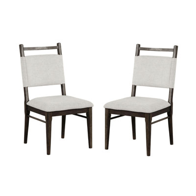 Deux chaises d'appoint avec siège rembourré pour la salle à manger