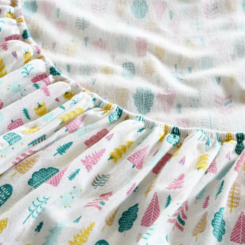 4 Pcs Queen Cotton Flannel Printed Sheet , White Holiday Trees Pattern, , Warm, Machine Washable, Fitted Covers 14" Mattress, And , Includes All Sheets