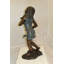 Statue de fille tenant une fontaine en bronze - Taille: L 15 po x l 15 po x H 35 po.