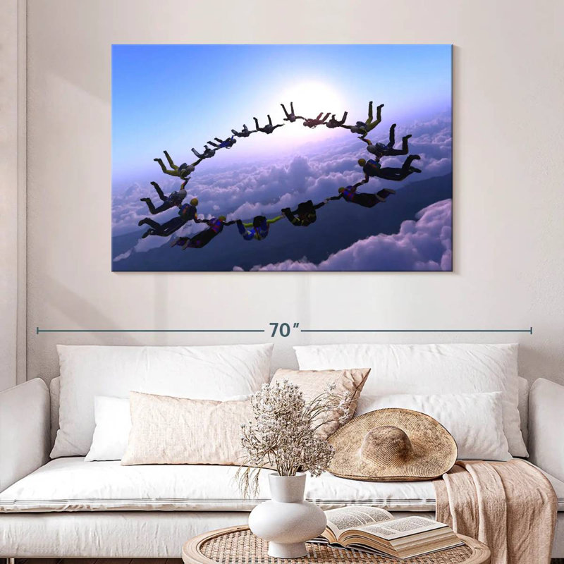 Sireci Extreme Skydiving, 32" H x 48" W
