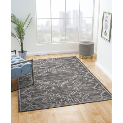 Denelle Polypropylene Indoor/Outdoor Rug