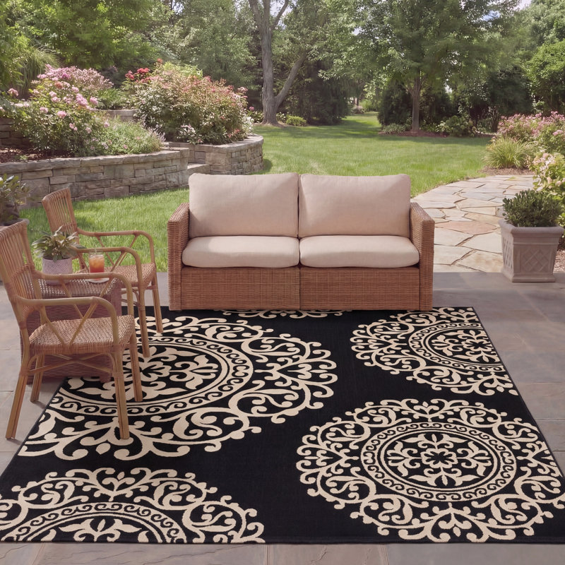 Norred Performance Damask Indoor/Outdoor Area Rug, Rectangle 8' X 10'