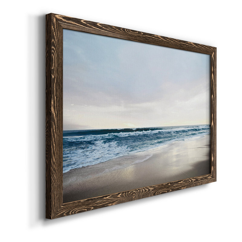 Shimmering Dawn - Peinture sur toile encadrée, Toile avec cadre en noyer, H 31 po x l 44 po x P 1 po