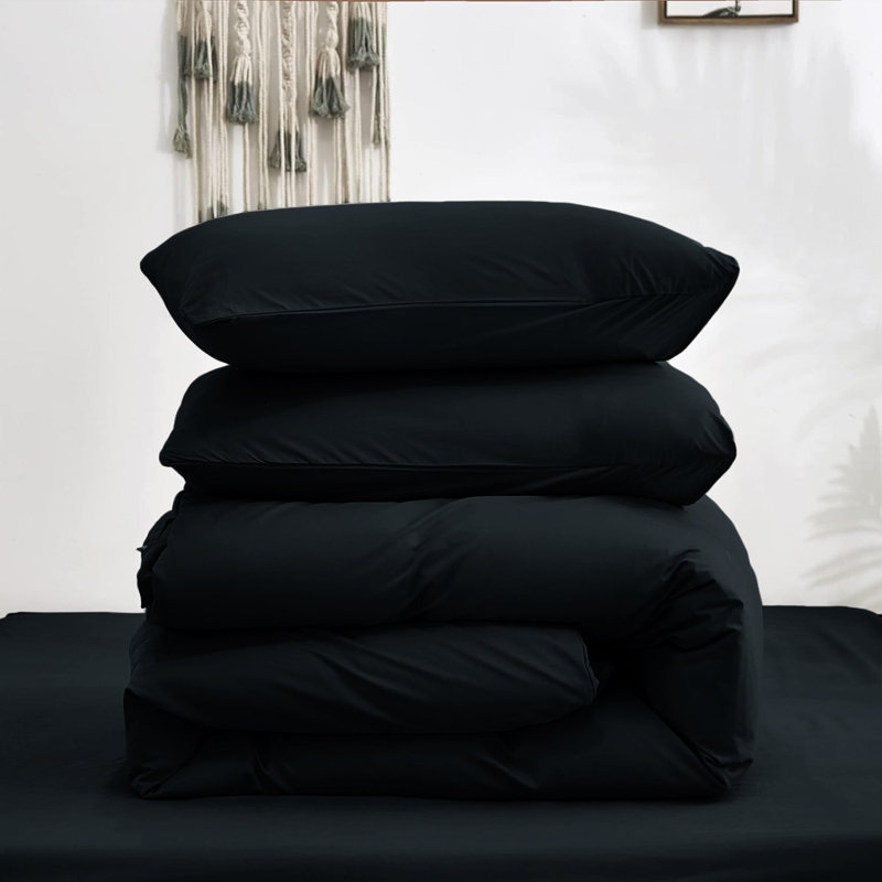 Premium 4-Piece Ultra-Soft Microfiber Duvet Complete Cover Set, Super King Duvet Cover + 3 Additional Pieces, Black