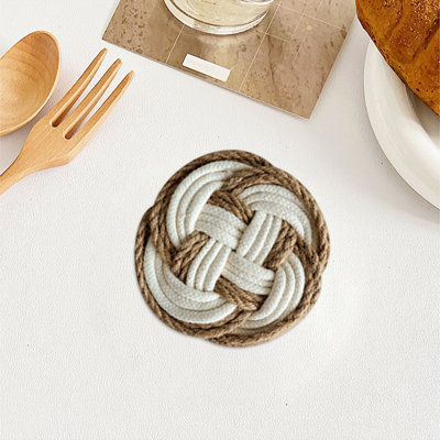 Cotton rope placemat Scandinavian Style Round Heat Insulating Mat Made Of And Linen Material Home Kitchen Coasterss Plates Mats Table Mats Plates Mats