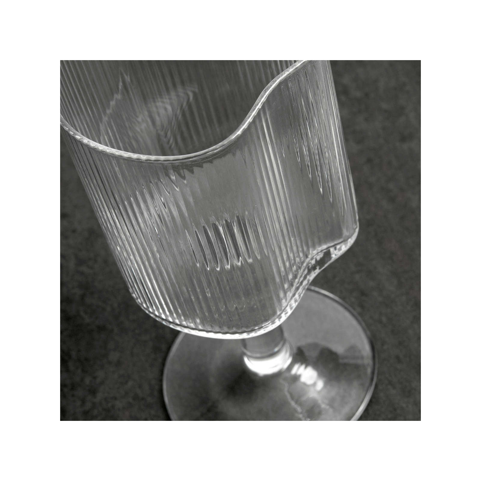 Tula Red Wine Glass