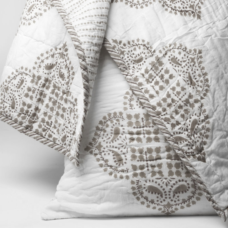 Gaia Quilt, Twin Quilt + 1 Standard Sham