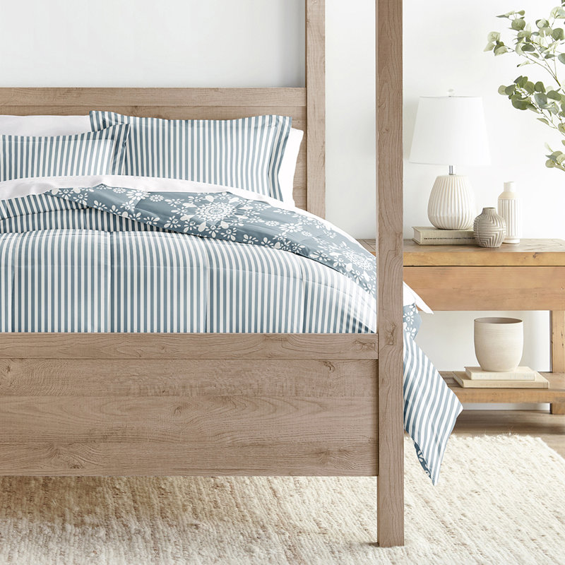 Twin Light Blue Down Alternative Reversible Bedspread Set