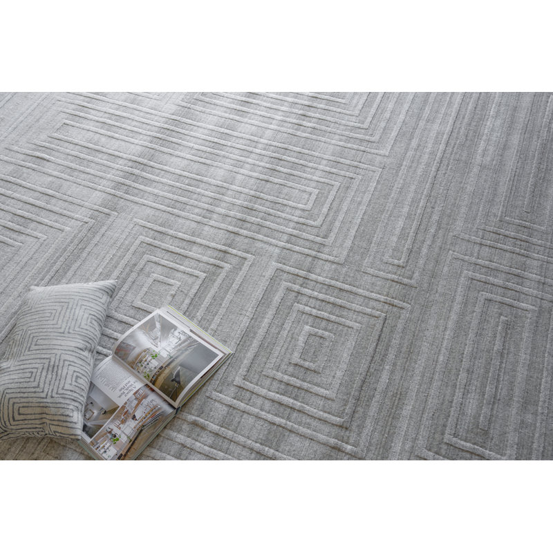 Castelli Geometric Area Rug in Gray, Rectangle 12' x 15', Light Gray