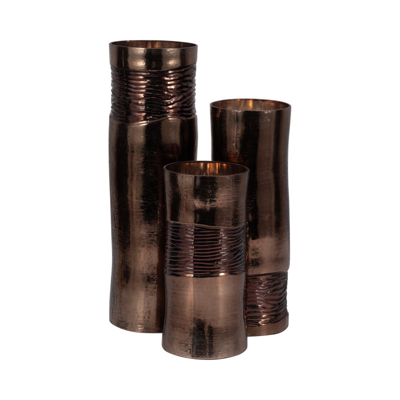 Modern Glass Vase with Textured Ribbed Detail and Cylindrical Silhouette, Sleek Decorative Design for a Stylish Contemporary Look