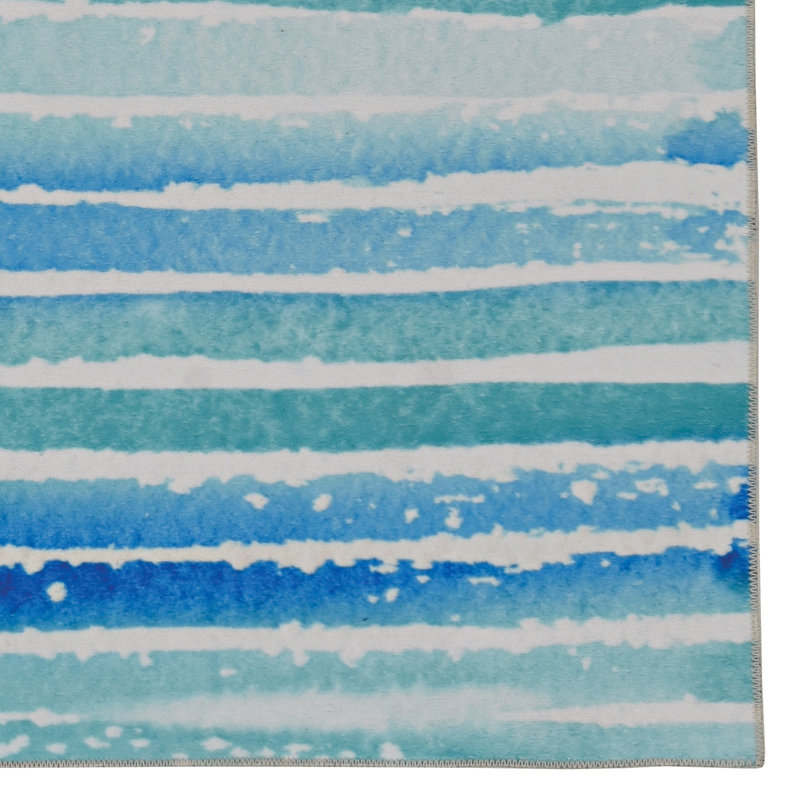 Madelyn Washable Ivory and Blue Machine Woven Area Rug, Rectangle 5' x 7'