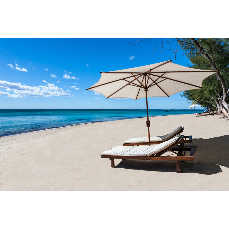 Lit de soleil sur la plage par Pierivb - Photographie sur toile tendue, L 18 po x H 12 po