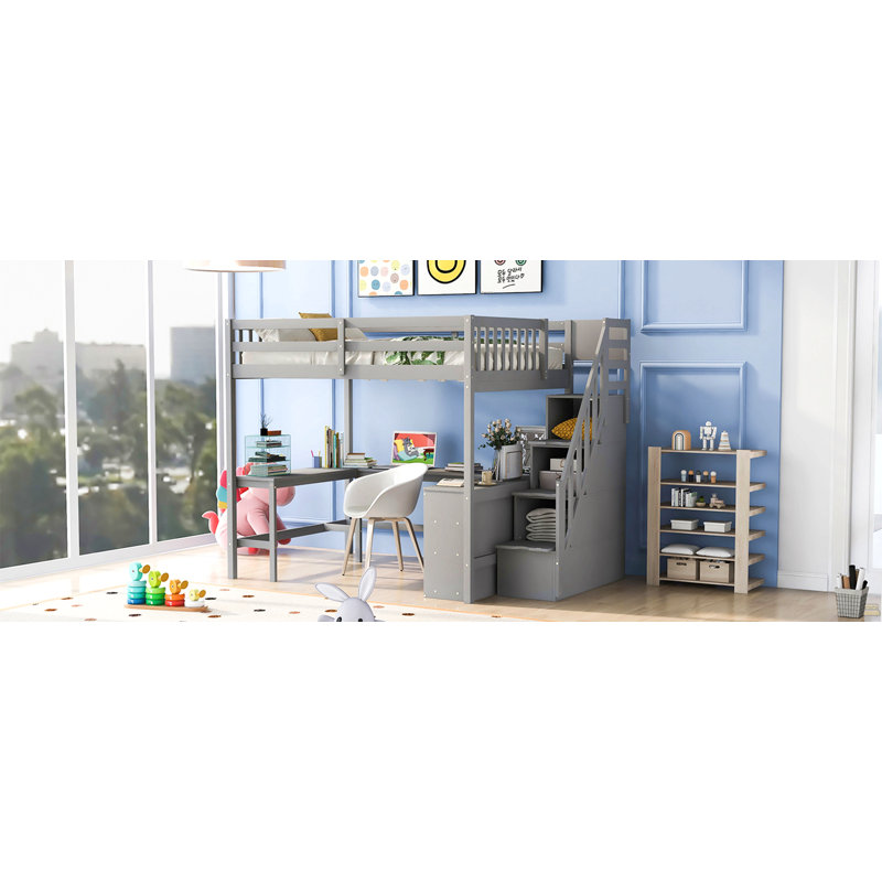 Lit mezzanine double avec bureau intégré en forme de L et tablettes de rangement à trois niveaux, et escalier de rangement attaché