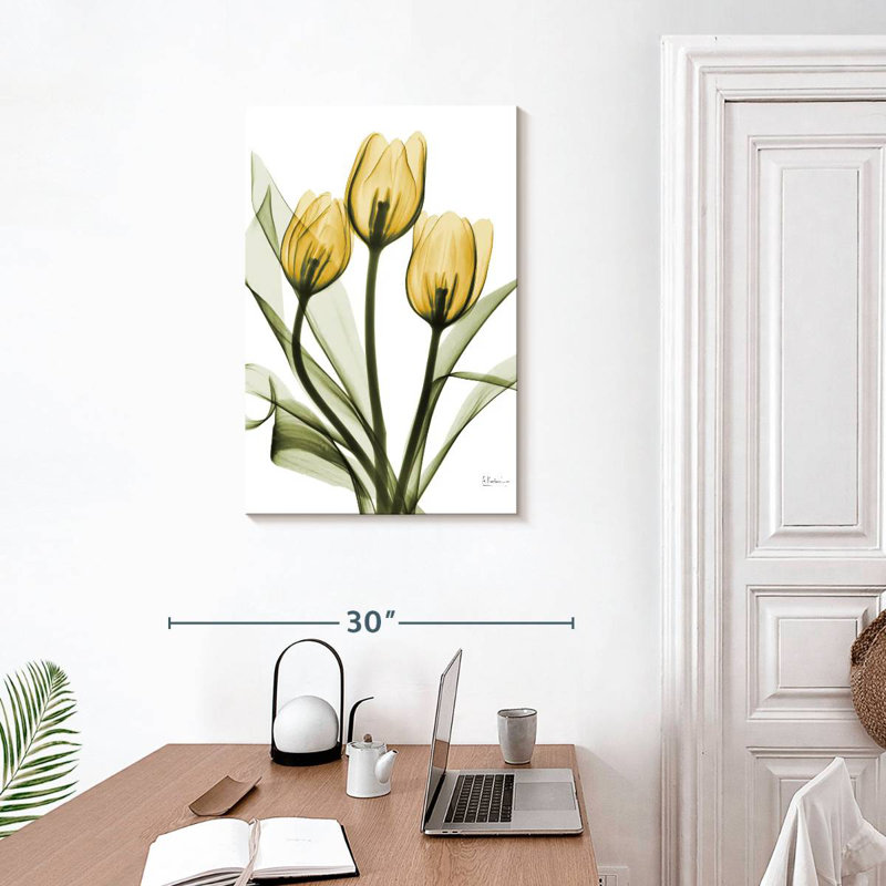 Harnek Gold Tulip Bouquet, 30" H x 20" W