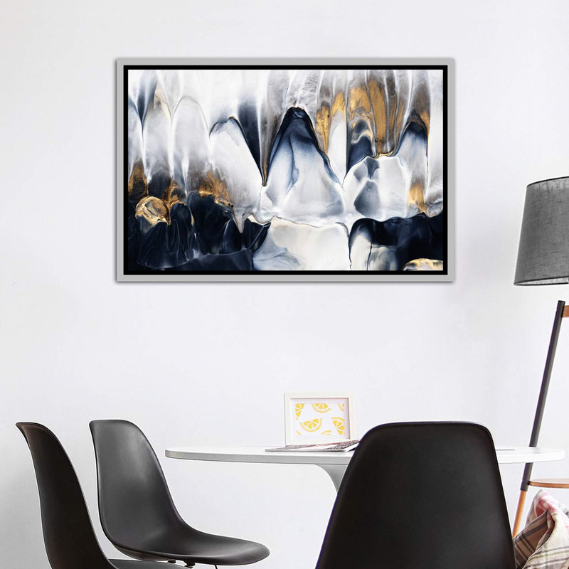 «Abstract Flow II» par Elisabeth Fredriksson - reproduction imprimée, H 40 po x l 60 po x 1,5 po, Cadre argenté