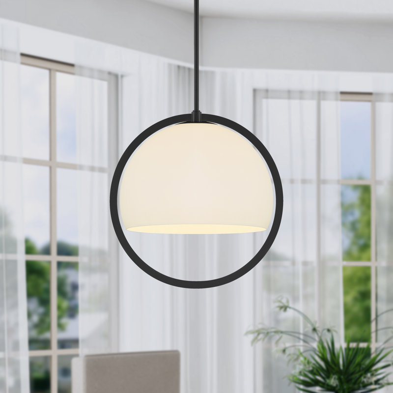 Luminaire suspendu en forme de dôme à 1 lumière Bailen, Noir mat, H 16,75 po x l 16 po x P 16 po