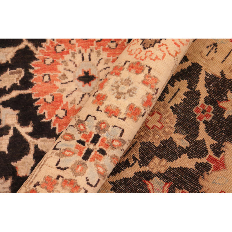 Tapis noir en laine noué à la main à motif floral 5 pi 10 po x 9 pi Baccio